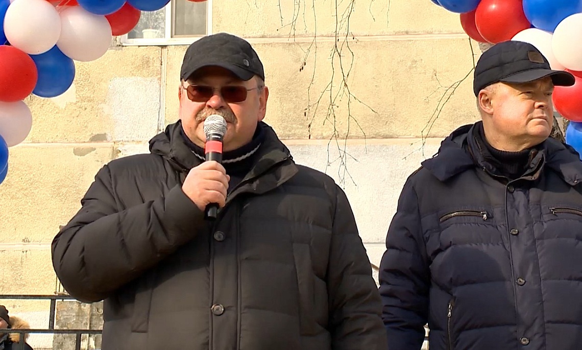 Губернатор Олег Мельниченко поздравил пензенцев с Масленицей